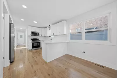 9061 S Parnell Avenue, Chicago, IL 60620 - Photo 9