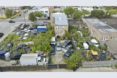 5817 W Diversey Avenue, Chicago, IL 60639 - Photo 5