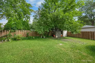 249 W Butterfield Road, Elmhurst, IL 60126 - Photo 35