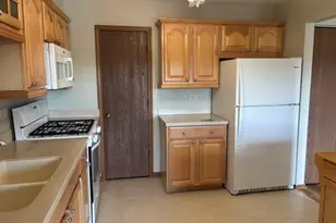 212 Memory Ln, Westmont, IL 60559 - Photo 5