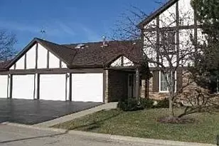 212 Memory Ln, Westmont, IL 60559 - Photo 1