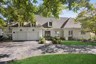 1141 Laurie Ln, Burr Ridge, IL 60527 - Photo 1