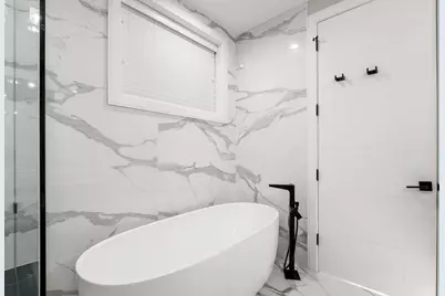 2209 W Belmont Avenue #2, Chicago, IL 60618 - Photo 19