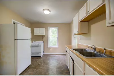 310 S Dewey Avenue, Joliet, IL 60436 - Photo 13