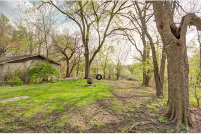 310 S Dewey Avenue, Joliet, IL 60436 - Photo 3
