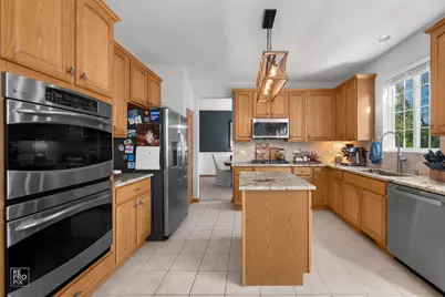 1721 Cameron Drive, Hampshire, IL 60140 - Photo 7