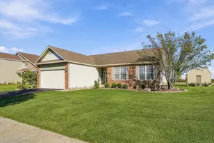 1821 Monhegan Ave, Beecher, IL 60401 - Photo 1