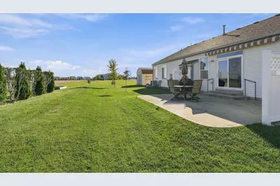 1821 Monhegan Avenue, Beecher, IL 60401 - Photo 3