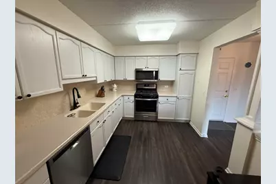 5 S Pine Street #407B, Mount Prospect, IL 60056 - Photo 11