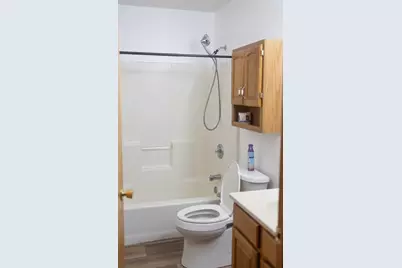 418 Royal Avenue, Belvidere, IL 61008 - Photo 9