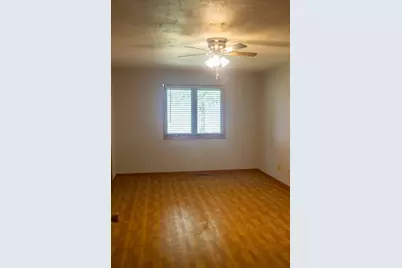 418 Royal Avenue, Belvidere, IL 61008 - Photo 11