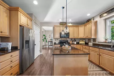 6N014 Linden Avenue, Medinah, IL 60157 - Photo 9