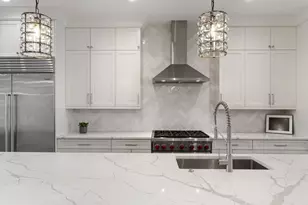 1142 W Diversey Pkwy, Chicago, IL 60614 - Photo 5