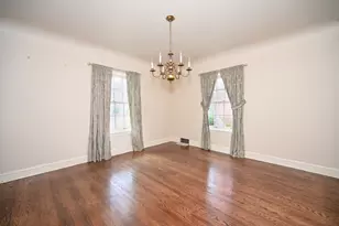 6681 N Sioux Ave, Chicago, IL 60646 - Photo 9