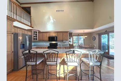 1800 Bluff S Turn, Kankakee, IL 60901 - Photo 13