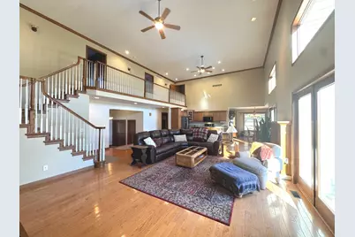 1800 Bluff S Turn, Kankakee, IL 60901 - Photo 9