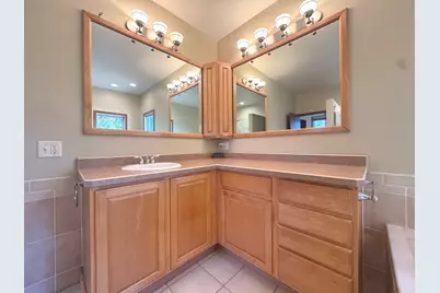 1800 Bluff S Turn, Kankakee, IL 60901 - Photo 23