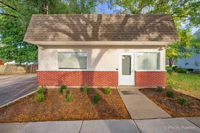 957 N Liberty Street, Elgin, IL 60120 - Photo 1