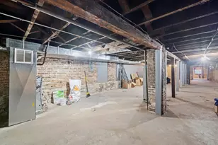 2420 S Oakley Ave, Chicago, IL 60608 - Photo 21