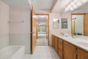10 S Wille St, Mount Prospect, IL 60056 - Photo 17