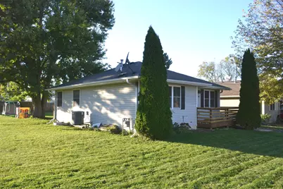 107 S Fremont Street, Creston, IL 60113 - Photo 29