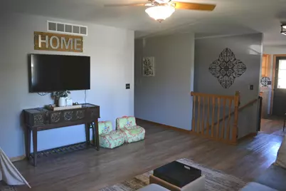 107 S Fremont Street, Creston, IL 60113 - Photo 7