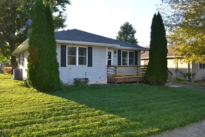 107 S Fremont Street, Creston, IL 60113 - Photo 5