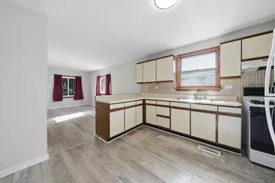 15102 Lavergne Avenue, Oak Forest, IL 60452 - Photo 11