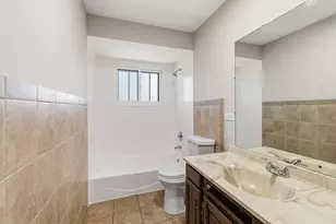 1703 N Taft Ave, Berkeley, IL 60163 - Photo 7