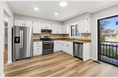1703 N Taft Avenue, Berkeley, IL 60163 - Photo 5