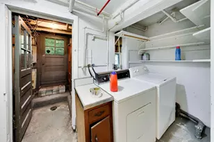 1038 Custer Ave, Evanston, IL 60202 - Photo 9