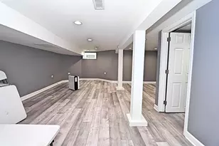 7335 S Greenwood Ave, Chicago, IL 60619 - Photo 19