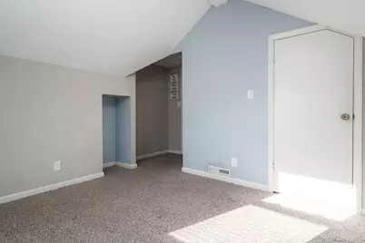 223 W Marshall Street, Belvidere, IL 61008 - Photo 47