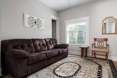 223 W Marshall Street, Belvidere, IL 61008 - Photo 33
