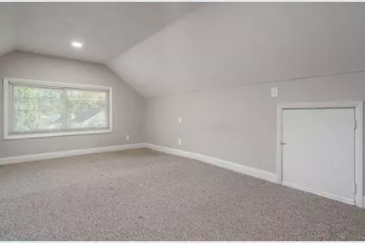 223 W Marshall Street, Belvidere, IL 61008 - Photo 39