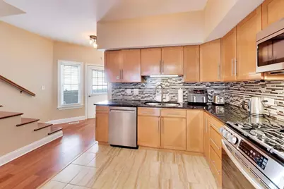 1146 Regency Court, Schaumburg, IL 60193 - Photo 9