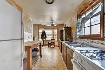30 N Wisconsin Avenue, Villa Park, IL 60181 - Photo 13