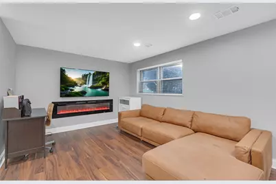 200 Sunset Drive, Wilmette, IL 60091 - Photo 17