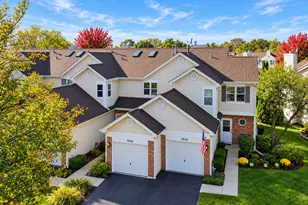 7834 Darien Lake Dr, Darien, IL 60561 - Photo 1