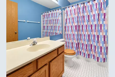 7834 Darien Lake Drive, Darien, IL 60561 - Photo 19