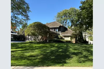 101 Ann Street, Clarendon Hills, IL 60514 - Photo 1