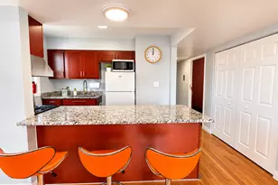 222 W 22nd Pl, Chicago, IL 60616 - Photo 7
