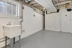 10441 S Vernon Ave, Chicago, IL 60628 - Photo 25