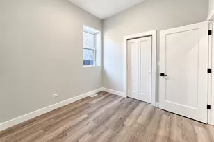 2845 W 36th St, Chicago, IL 60632 - Photo 11