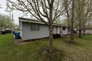 161 N Bailey Ave, Amboy, IL 61310 - Photo 1