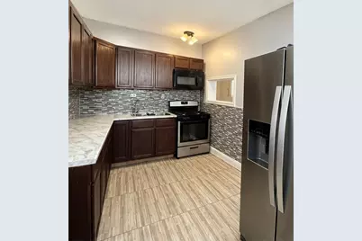 9018 S Ada Street, Chicago, IL 60620 - Photo 5
