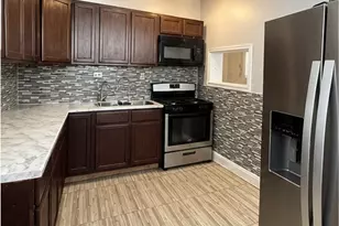 9018 S Ada St, Chicago, IL 60620 - Photo 5