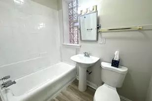 6706 S Wood St, Chicago, IL 60636 - Photo 7