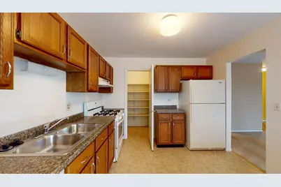4730 Calvert Drive #B2, Rolling Meadows, IL 60008 - Photo 7