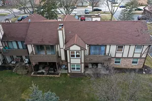 4730 Calvert Dr, Rolling Meadows, IL 60008 - Photo 19